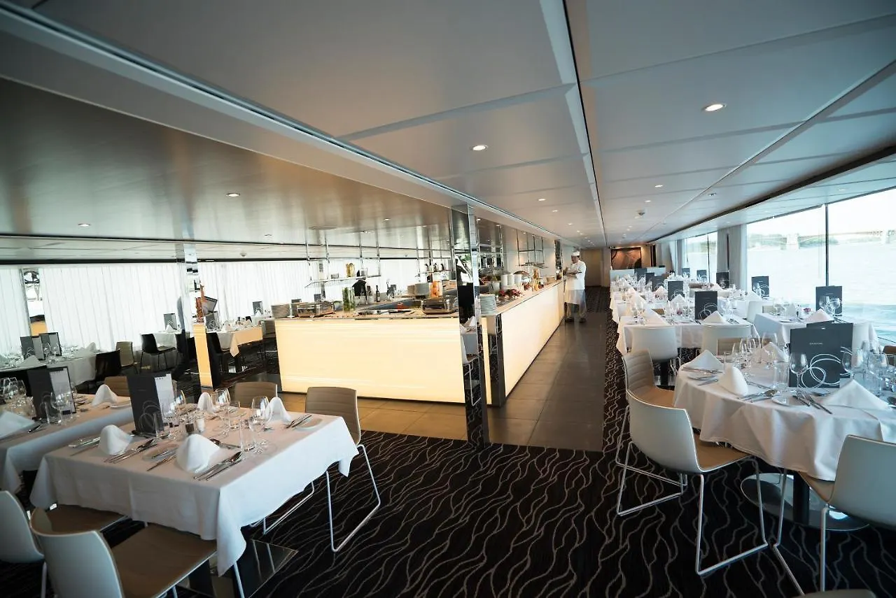 Fairtours Hotelschiff Emerald Sun****** Frankfurt nad Menem 0*,  Niemcy
